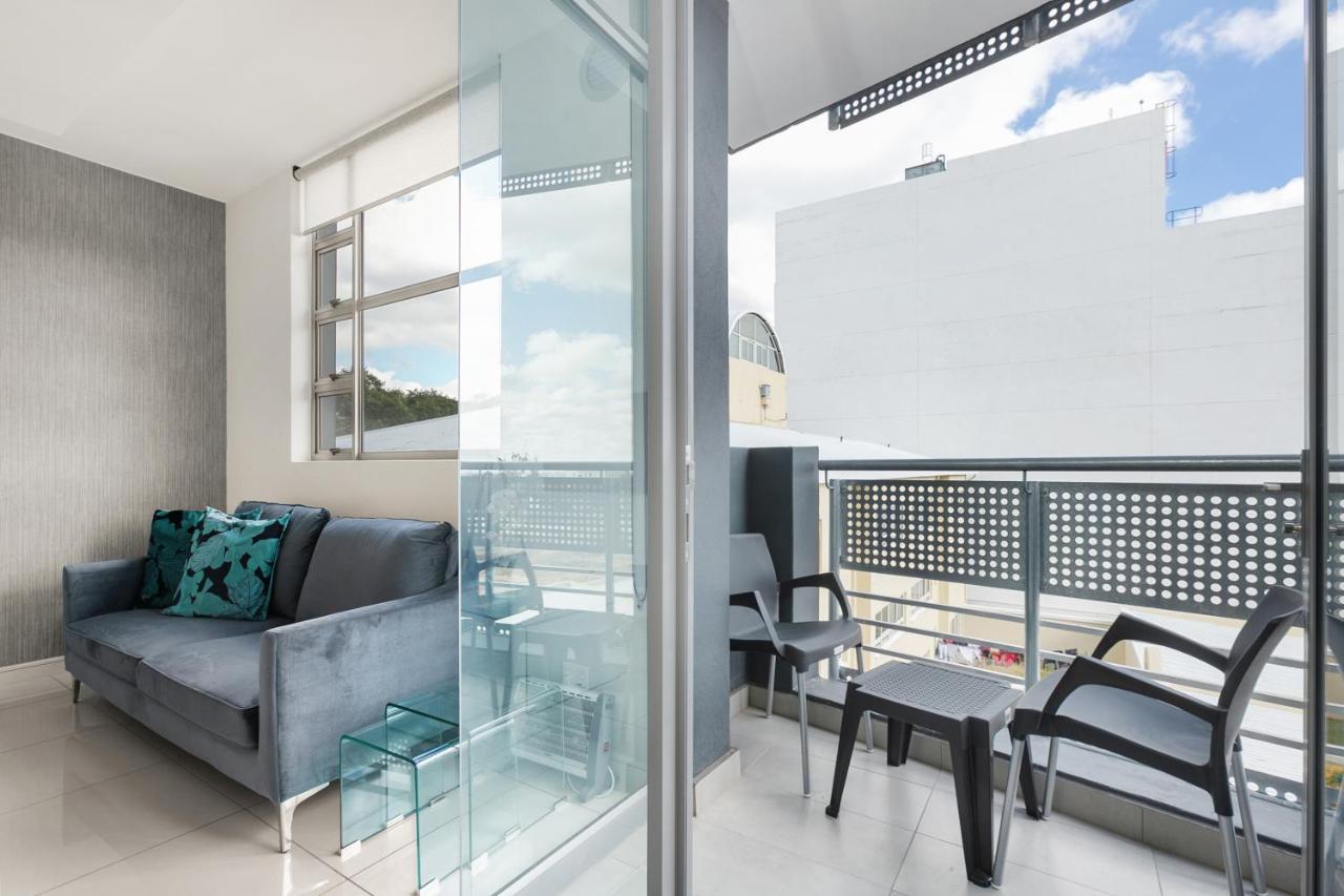 Easy Stay - The Median Rosebank Йоганнесбурґ Екстер'єр фото