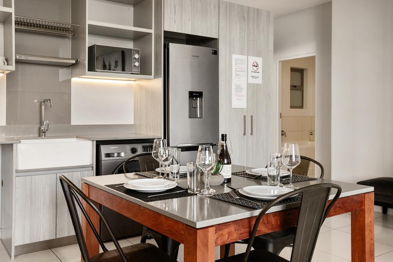 Easy Stay - The Median Rosebank Йоганнесбурґ Екстер'єр фото