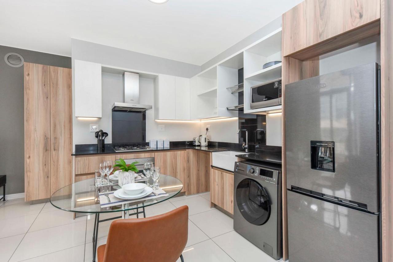 Easy Stay - The Median Rosebank Йоганнесбурґ Екстер'єр фото